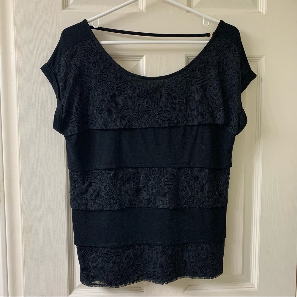 🌷3 for $25🌷RW&CO, US XS (Fits US M), Black Lace Tier Cap Sleeve Scoop Neck Top